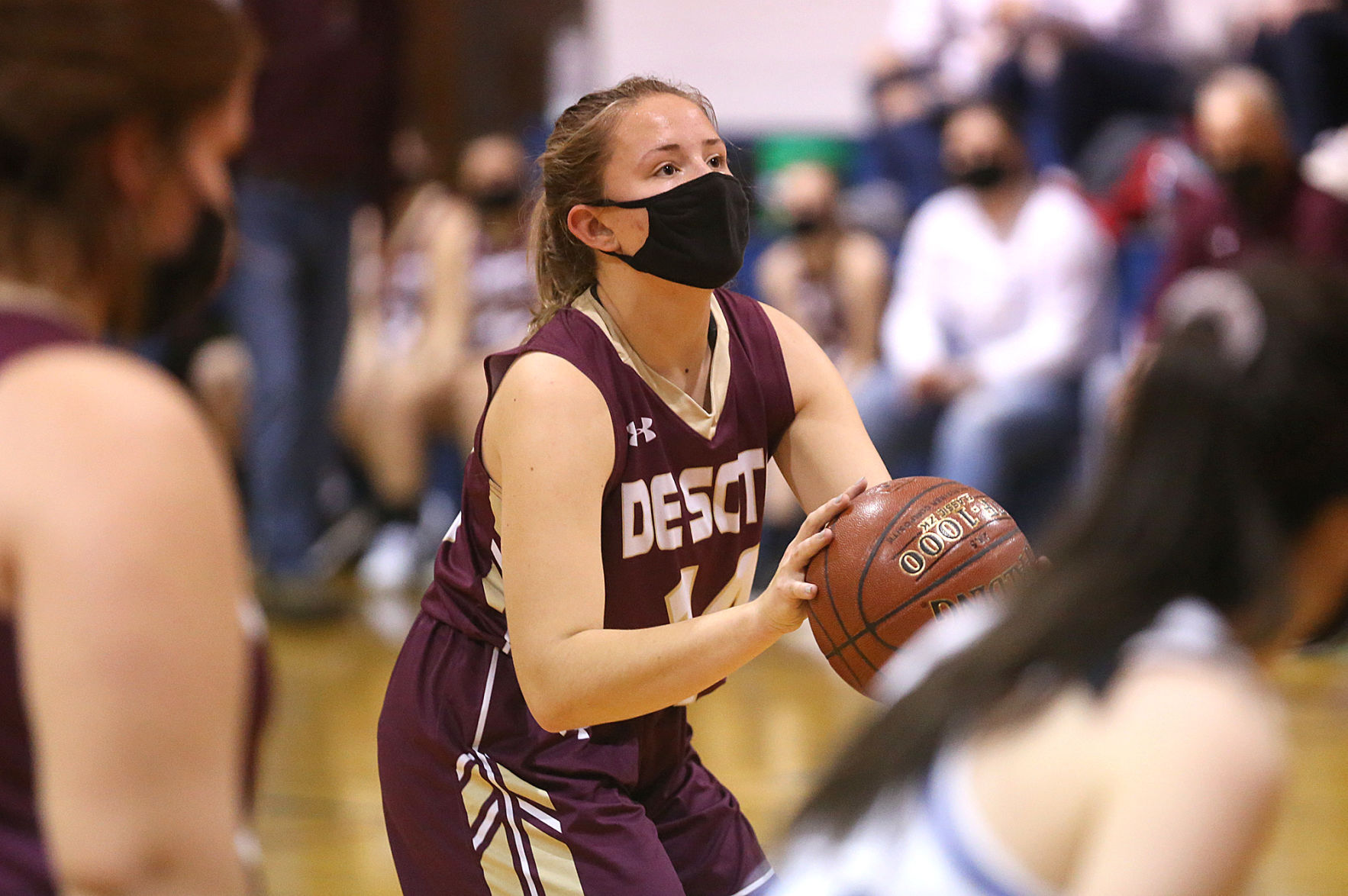 December 8: De Soto vs Coulee Christian